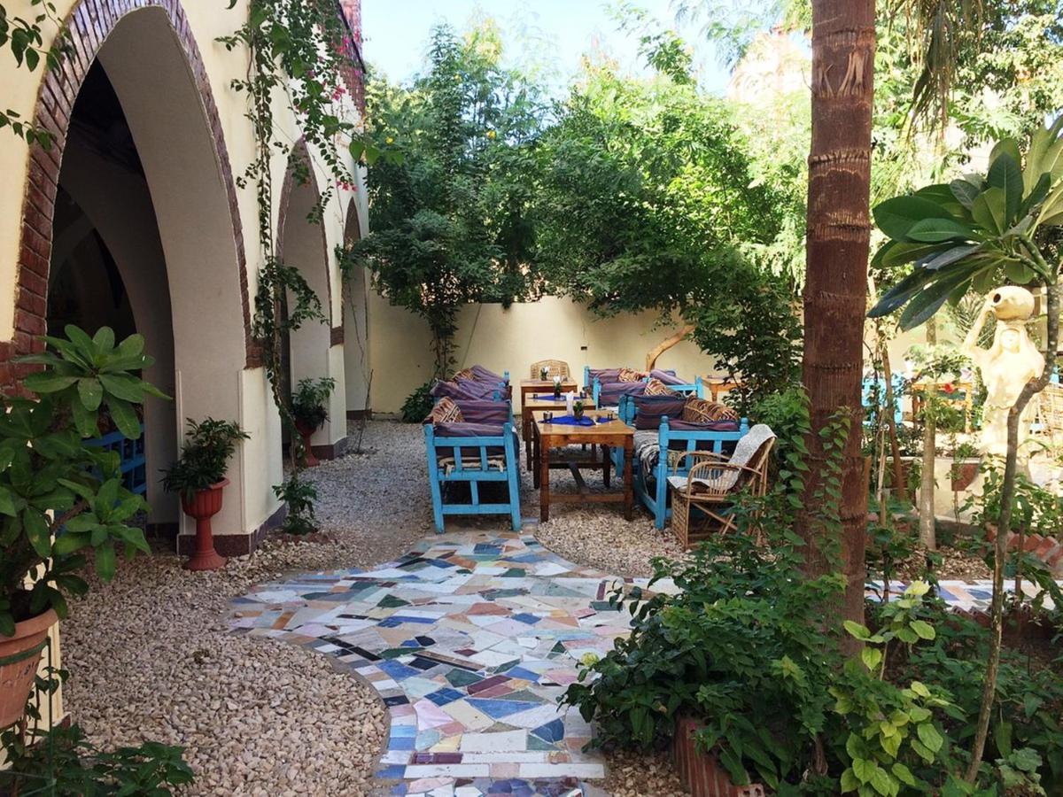 El Fayrouz Hotel Luksor Exterior foto