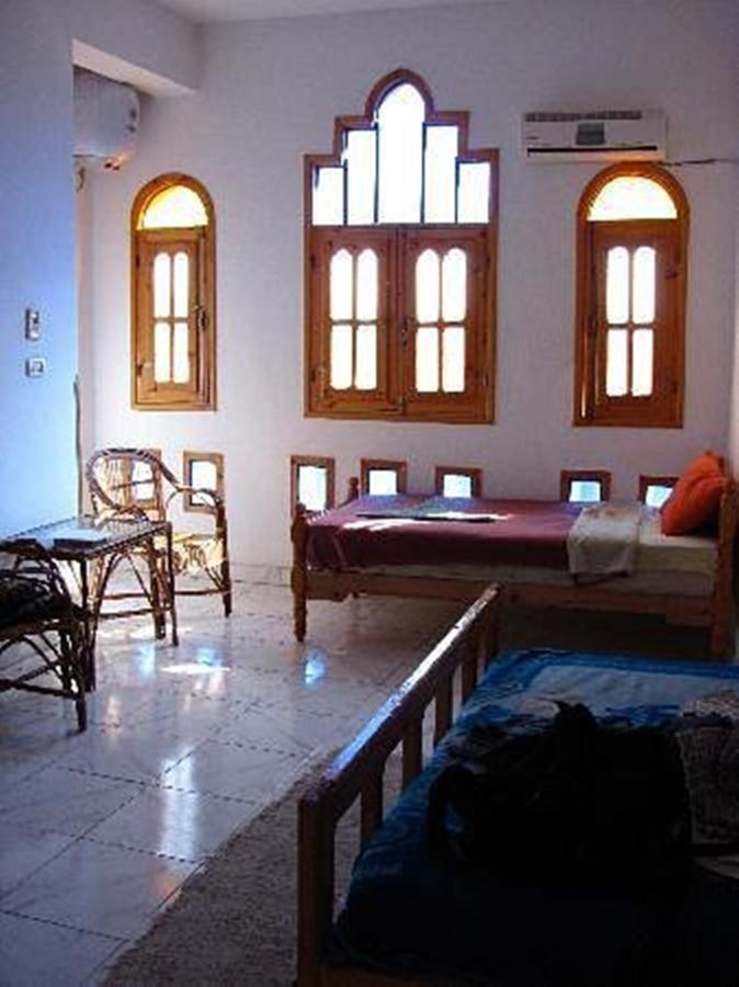 El Fayrouz Hotel Luksor Exterior foto