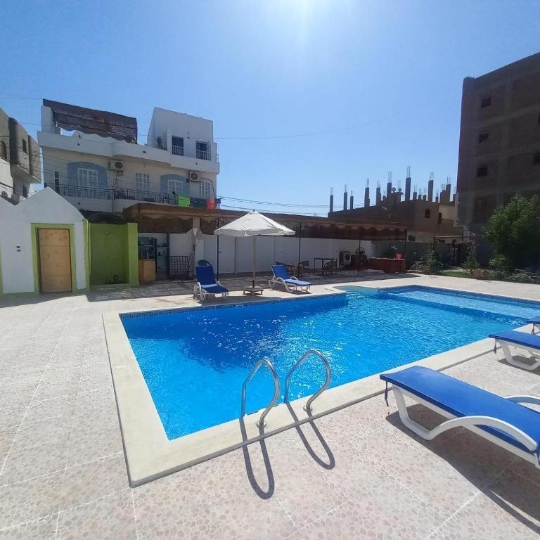 El Fayrouz Hotel Luksor Exterior foto