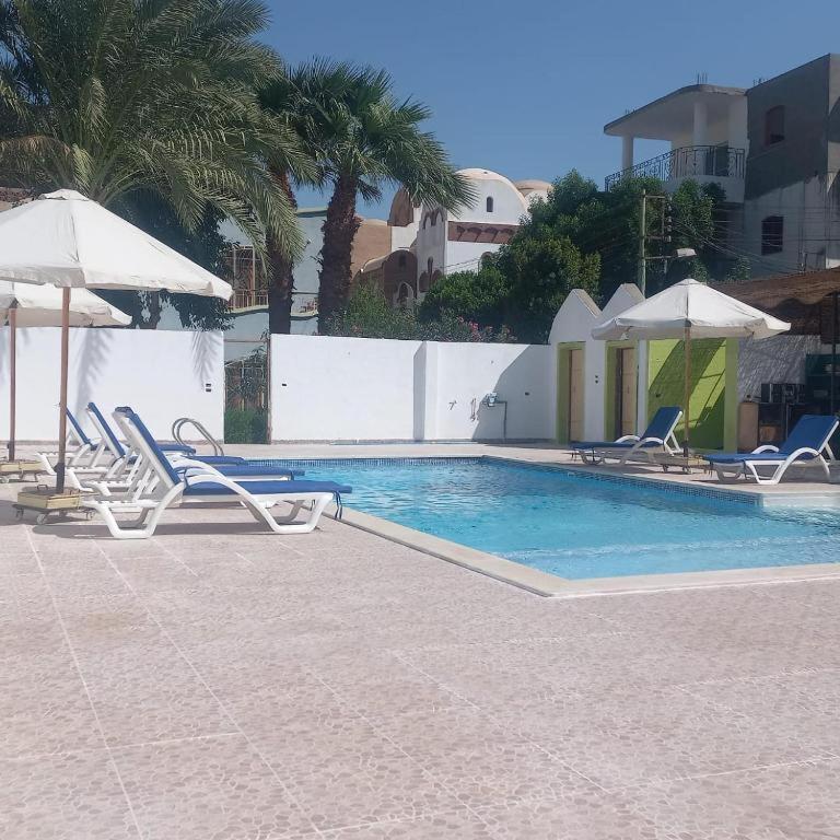 El Fayrouz Hotel Luksor Exterior foto